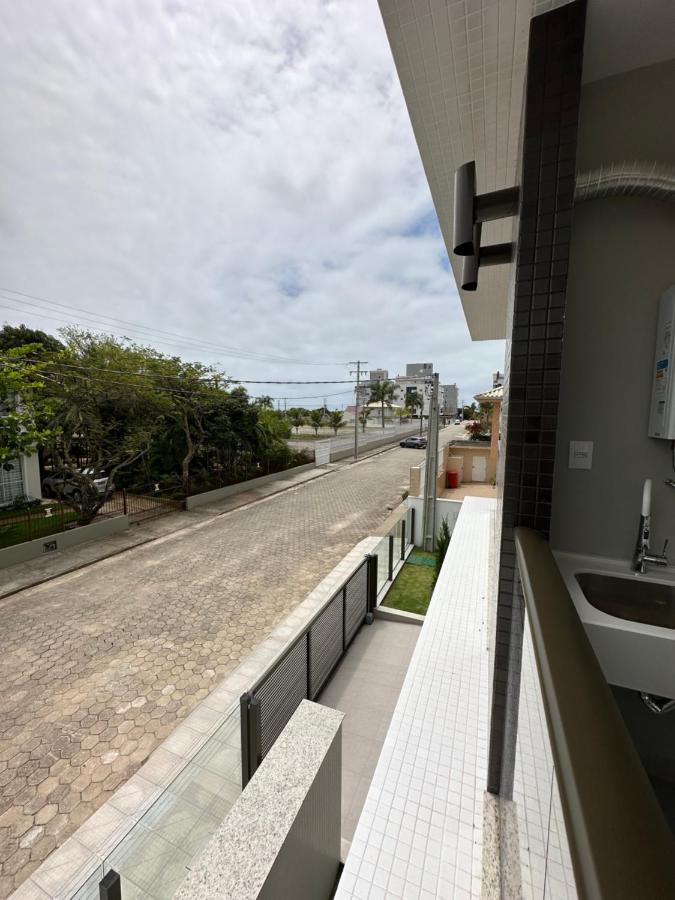 Conchas Das Caravelas Governador Celso Ramos Exteriör bild