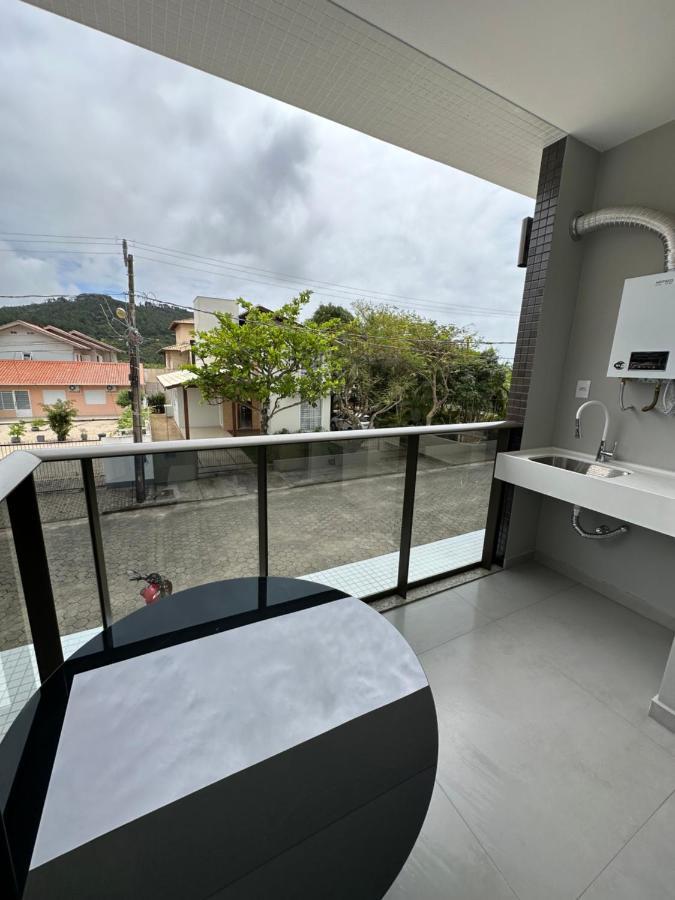 Conchas Das Caravelas Governador Celso Ramos Exteriör bild